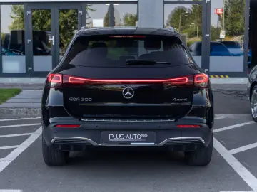Mercedes Benz EQA 300 4Matic_2xAMG_Memory_360