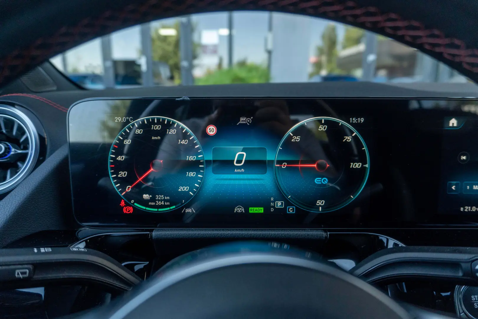 Mercedes Benz EQA 300 4Matic_2xAMG_Memory_360