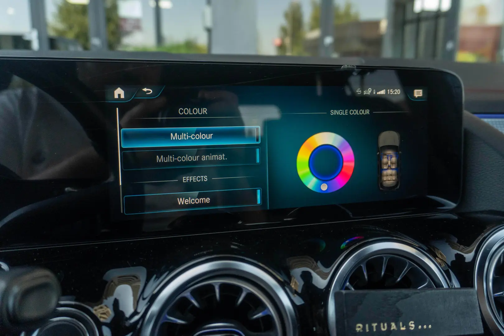 Mercedes Benz EQA 300 4Matic_2xAMG_Memory_360