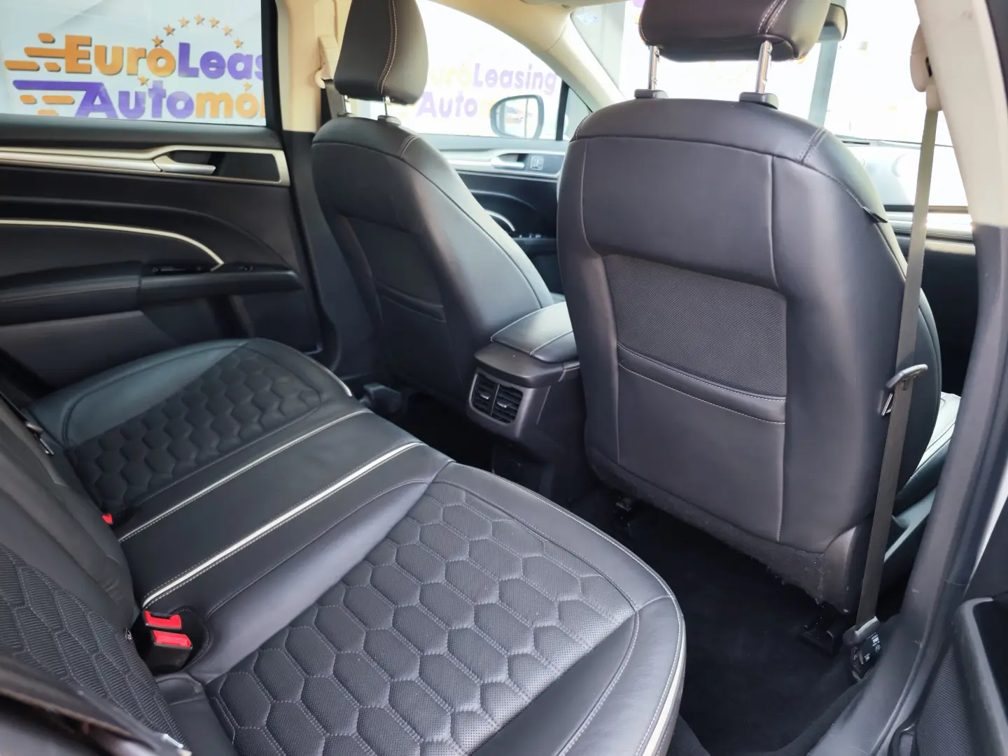 Ford Mondeo 2.0 Hybrid CVT VIGNALE