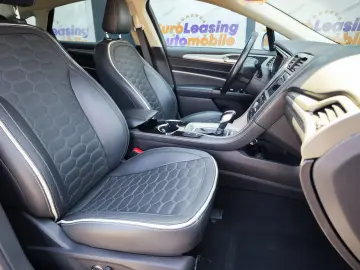 Ford Mondeo 2.0 Hybrid CVT VIGNALE