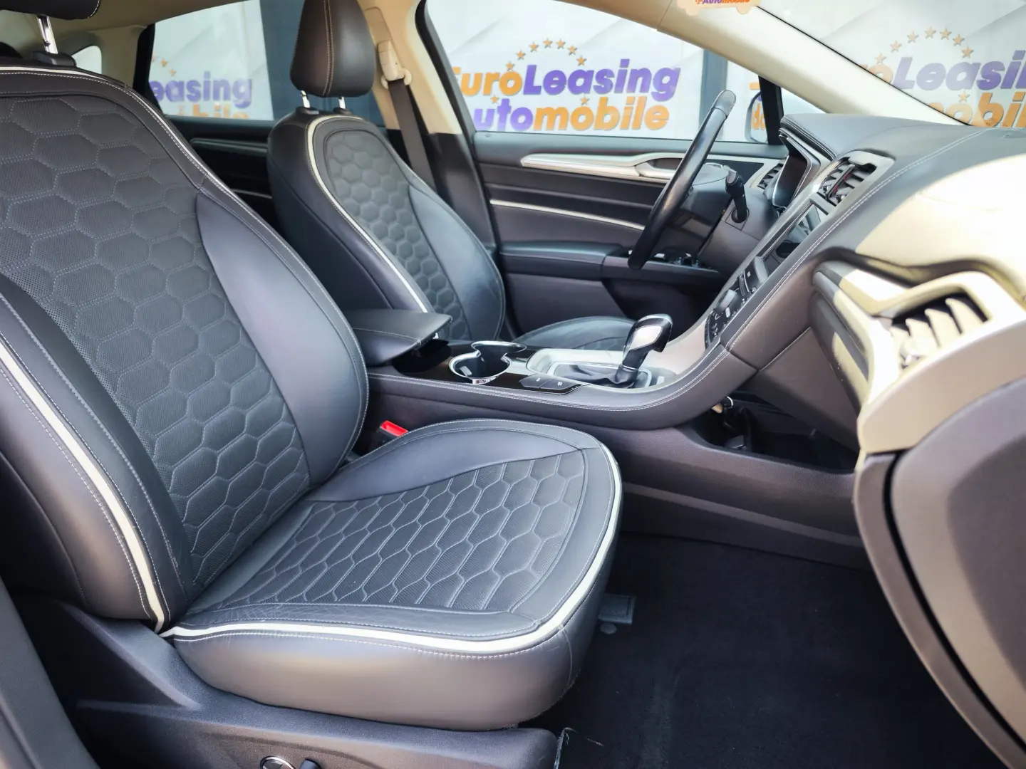 Ford Mondeo 2.0 Hybrid CVT VIGNALE