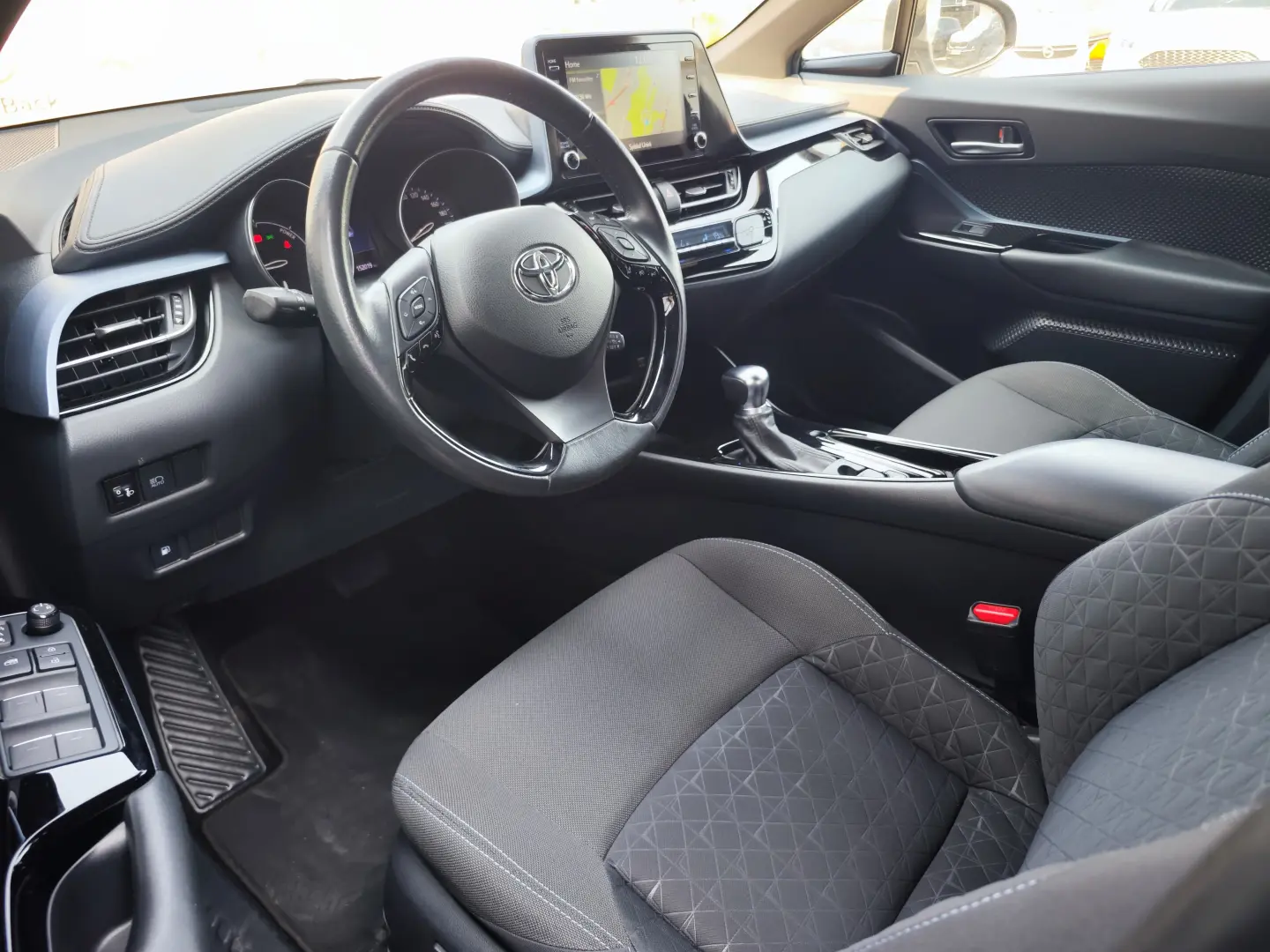 Toyota C-HR 2.0 HSD 184 CP 4x2 CVT C-ult