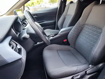 Toyota C-HR 2.0 HSD 184 CP 4x2 CVT C-ult
