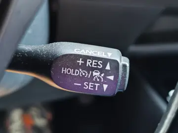 Toyota C-HR 2.0 HSD 184 CP 4x2 CVT C-ult