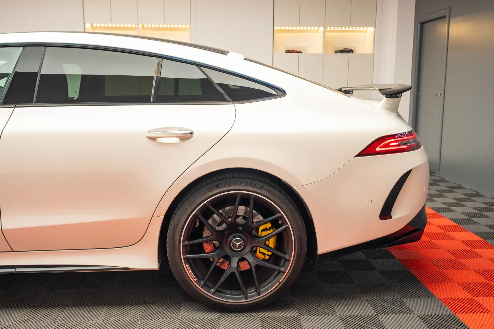 Mercedes-Benz AMG GT 43 4MATIC+