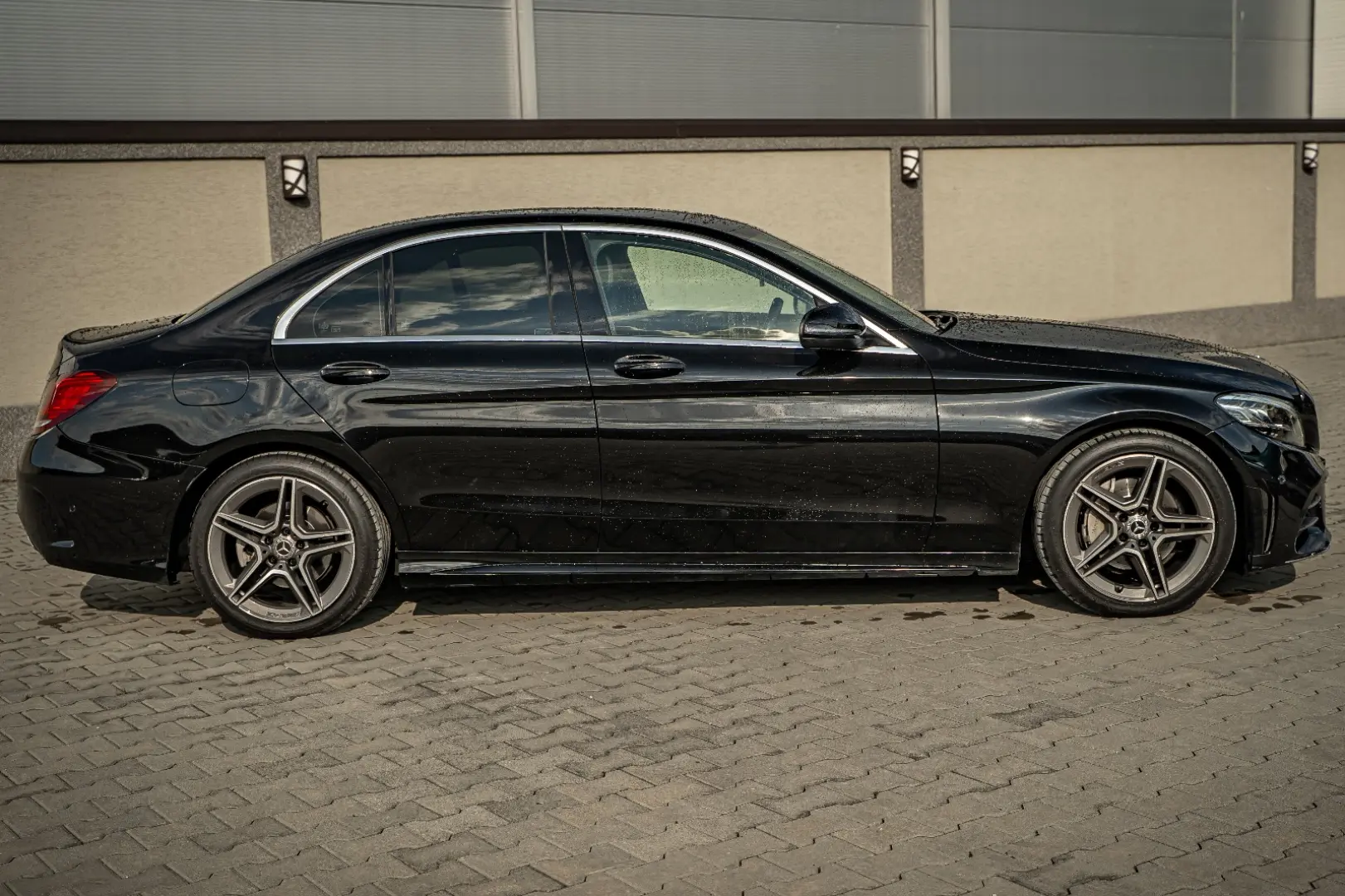 Mercedes-Benz C 220