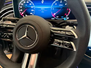 E 220 d AMG +DIGITAL-LIGHT+NAVI+AHK+DISTRONIC+