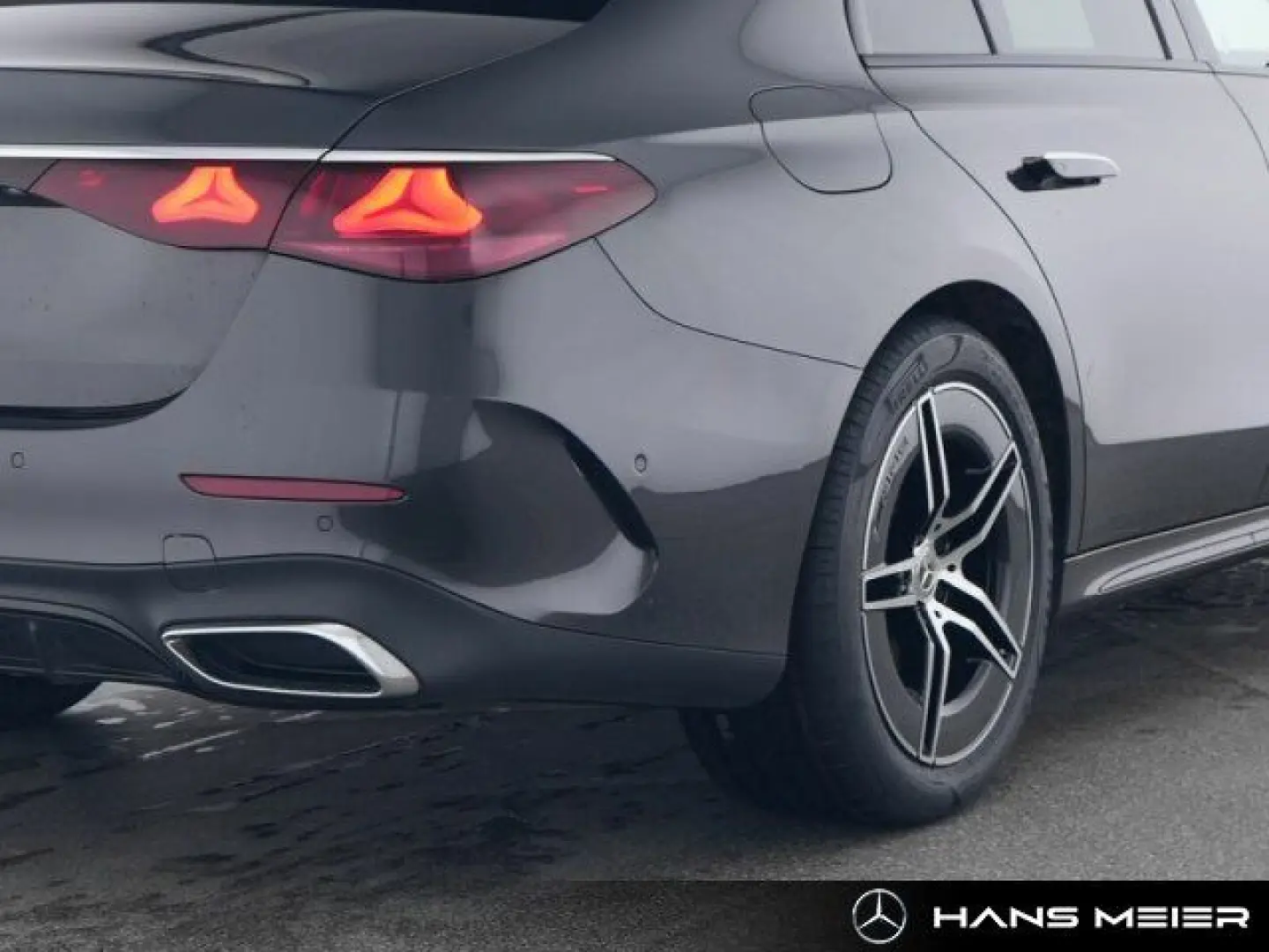 E 220 d AMG MBUX Night-P Ambiente Lenkradhzg Cam
