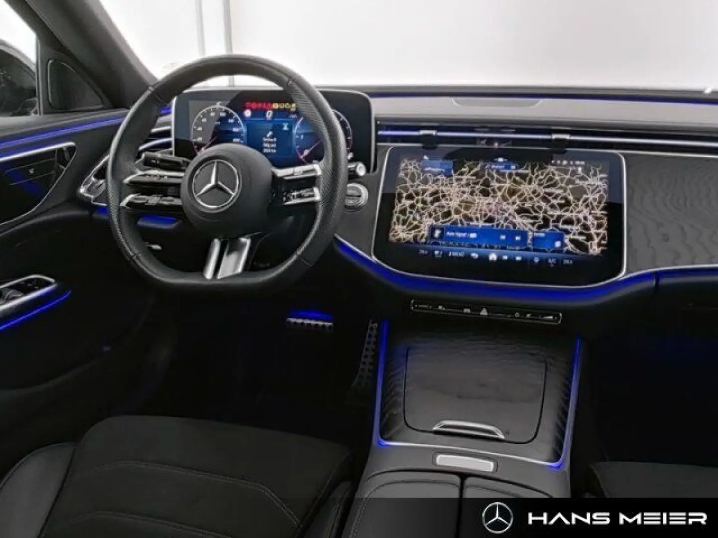 E 220 d AMG MBUX Night-P Ambiente Lenkradhzg Cam