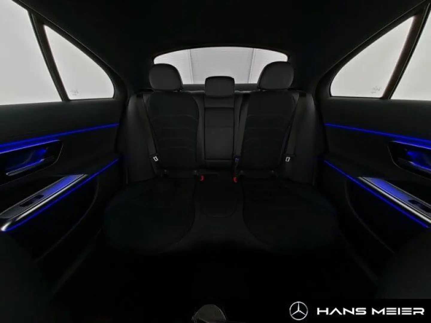 E 220 d AMG MBUX Night-P Ambiente Lenkradhzg Cam