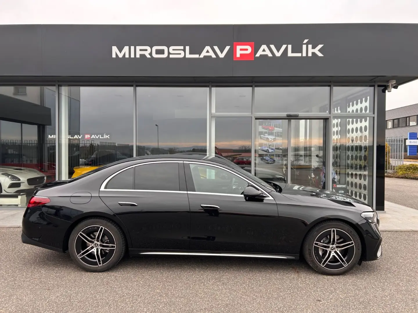 E 220d 4Matic AMG AHK