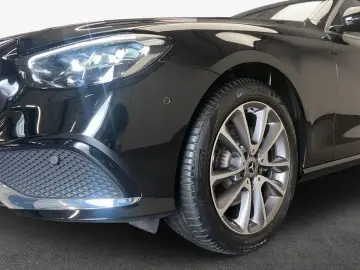 E 200 Avantgarde/AirBody Fahrwerk/MBUX High/AHK