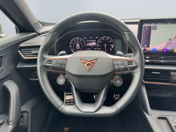 Formentor VZ 2.0 TSI 4Drv DSG *Brembo*Beats*Matt