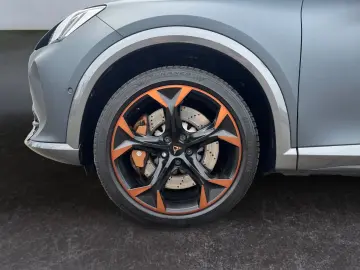 Formentor VZ 2.0 TSI 4Drv DSG *Brembo*Beats*Matt