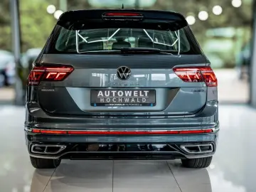 Tiguan Allspace 2.0 TSI DSG R-Line NAVI 4Mo. LED