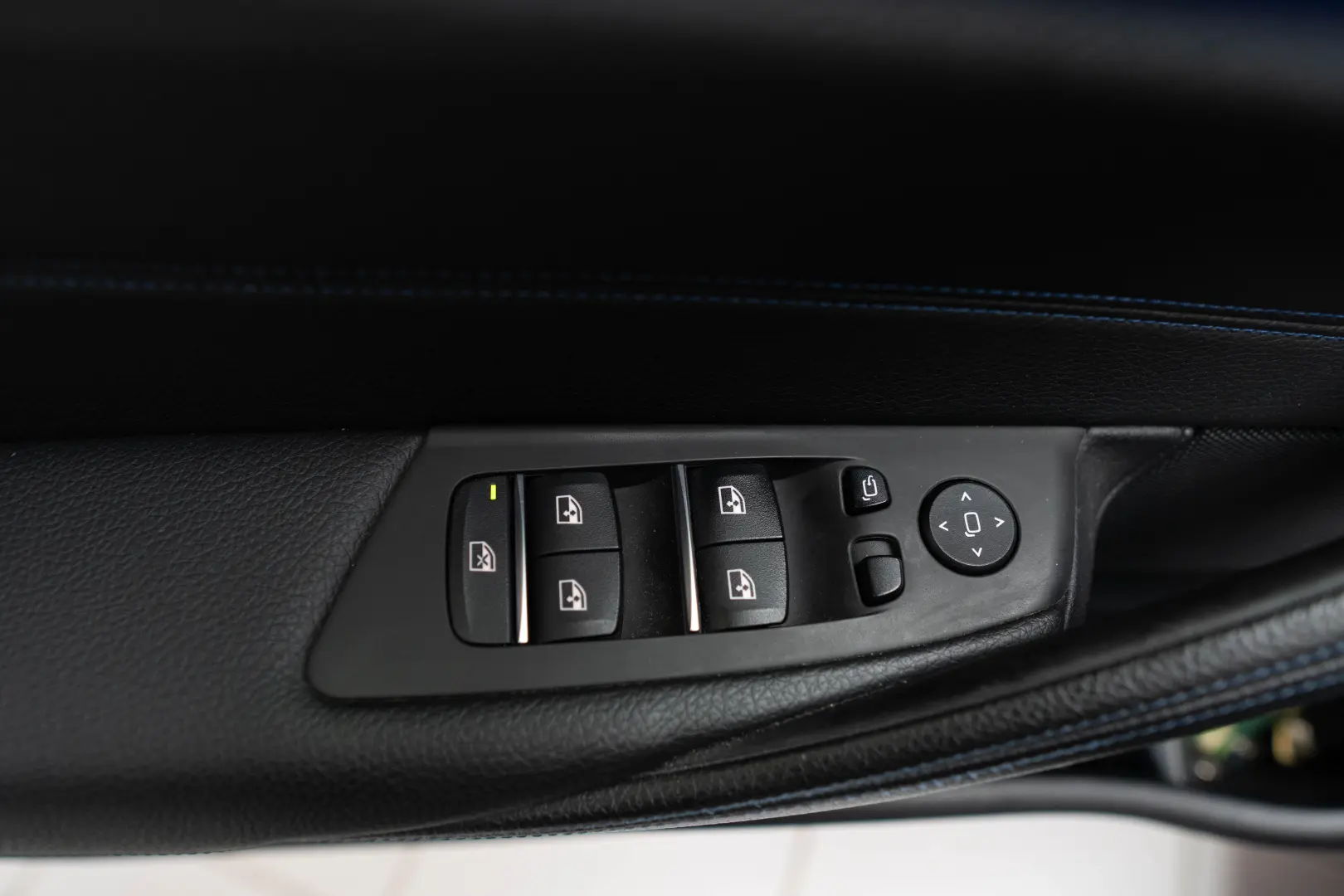 BMW Seria 5 520d xDrive AT M Sport Head-up Led