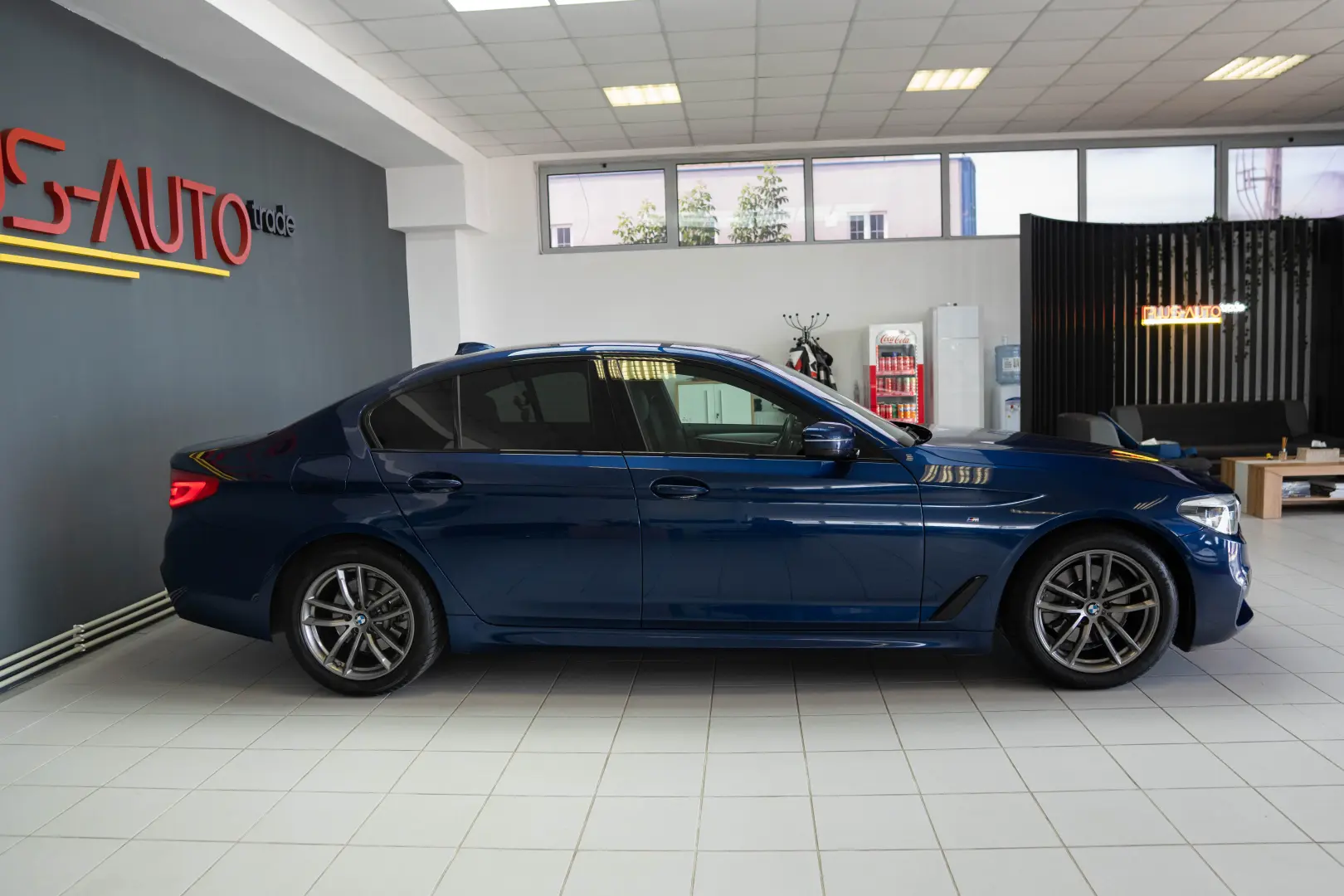 BMW Seria 5 520d xDrive AT M Sport Head-up Led