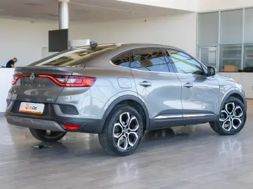 Renault Arkana 1.6 E-TECH Hybrid Multimode