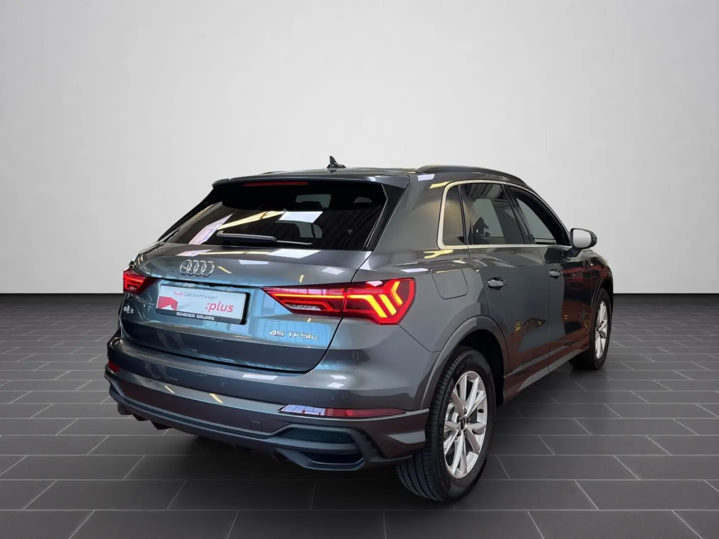 Q3 45 TFSI e S line S tronic Mtrx.Navi,Sportsitz