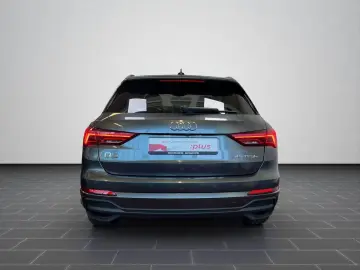 Q3 45 TFSI e S line S tronic Mtrx.Navi,Sportsitz