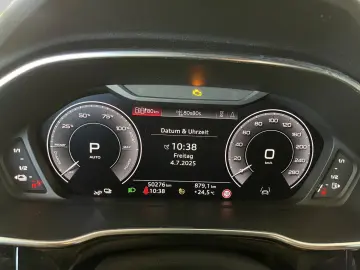 Q3 45 TFSI e S line S tronic Mtrx.Navi,Sportsitz