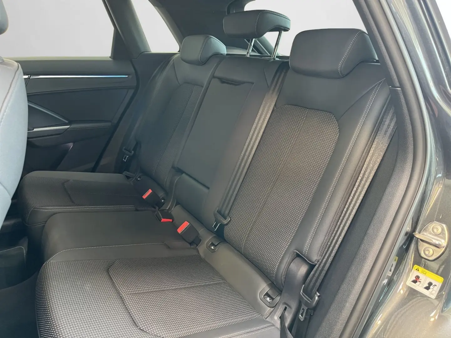 Q3 45 TFSI e S line S tronic Mtrx.Navi,Sportsitz