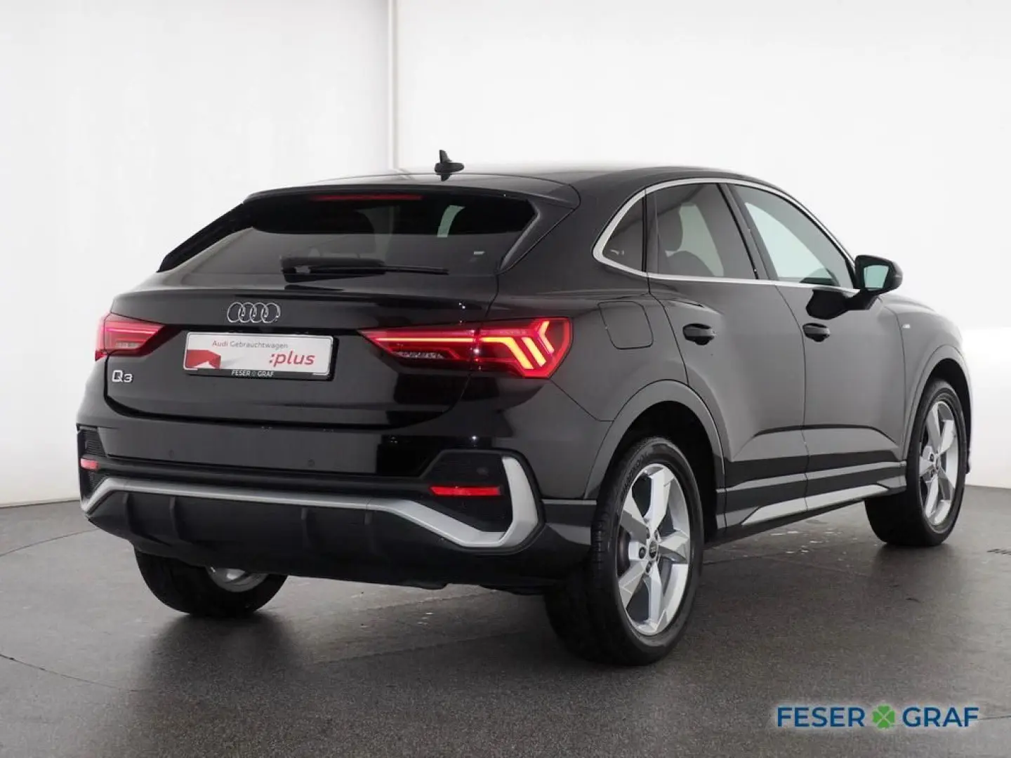Q3 Sportback S line 45 TFSI e Alcantara/LED/Kame