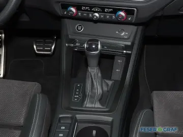 Q3 Sportback S line 45 TFSI e Alcantara/LED/Kame