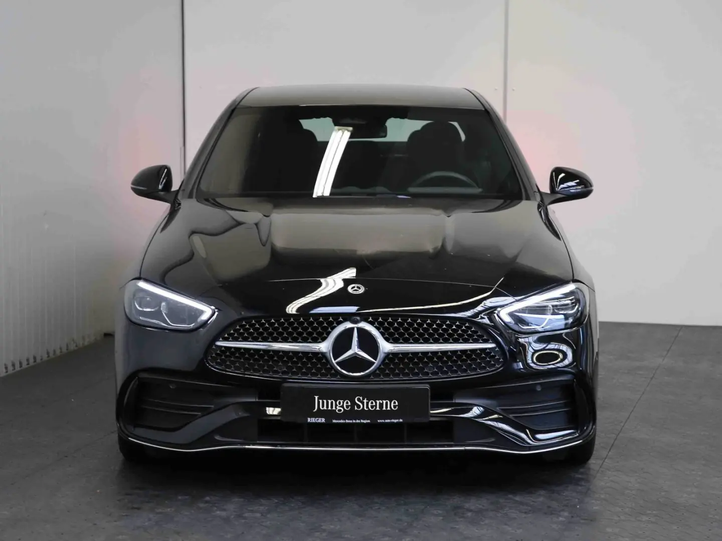 C 220 d AMG AHK*Spurhalte*SHZ*LED*Keyless*Kamera