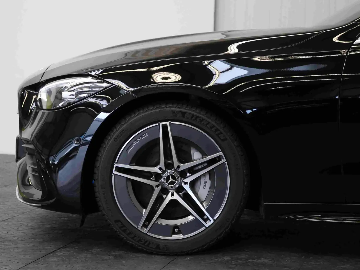 C 220 d AMG AHK*Spurhalte*SHZ*LED*Keyless*Kamera