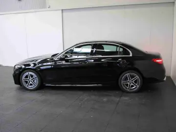 C 220 d AMG AHK*Spurhalte*SHZ*LED*Keyless*Kamera