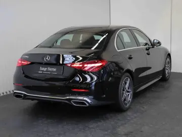 C 220 d AMG AHK*Spurhalte*SHZ*LED*Keyless*Kamera
