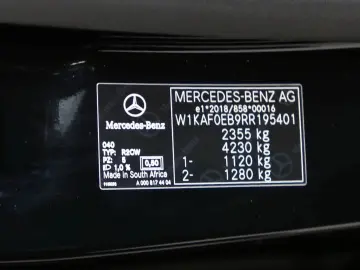 C 220 d AMG AHK*Spurhalte*SHZ*LED*Keyless*Kamera