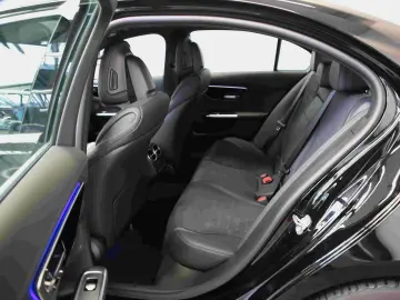 C 220 d AMG AHK*Spurhalte*SHZ*LED*Keyless*Kamera