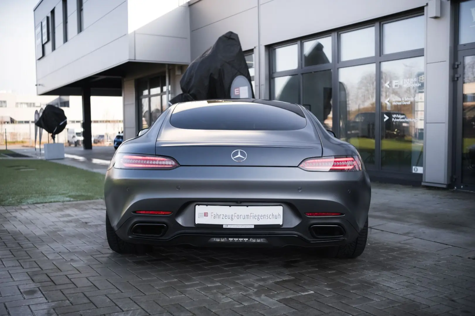 AMG GT S -Steuer-Night Paket-Pano-Burmester-PTS