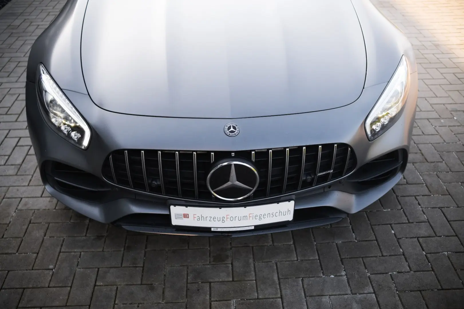 AMG GT S -Steuer-Night Paket-Pano-Burmester-PTS