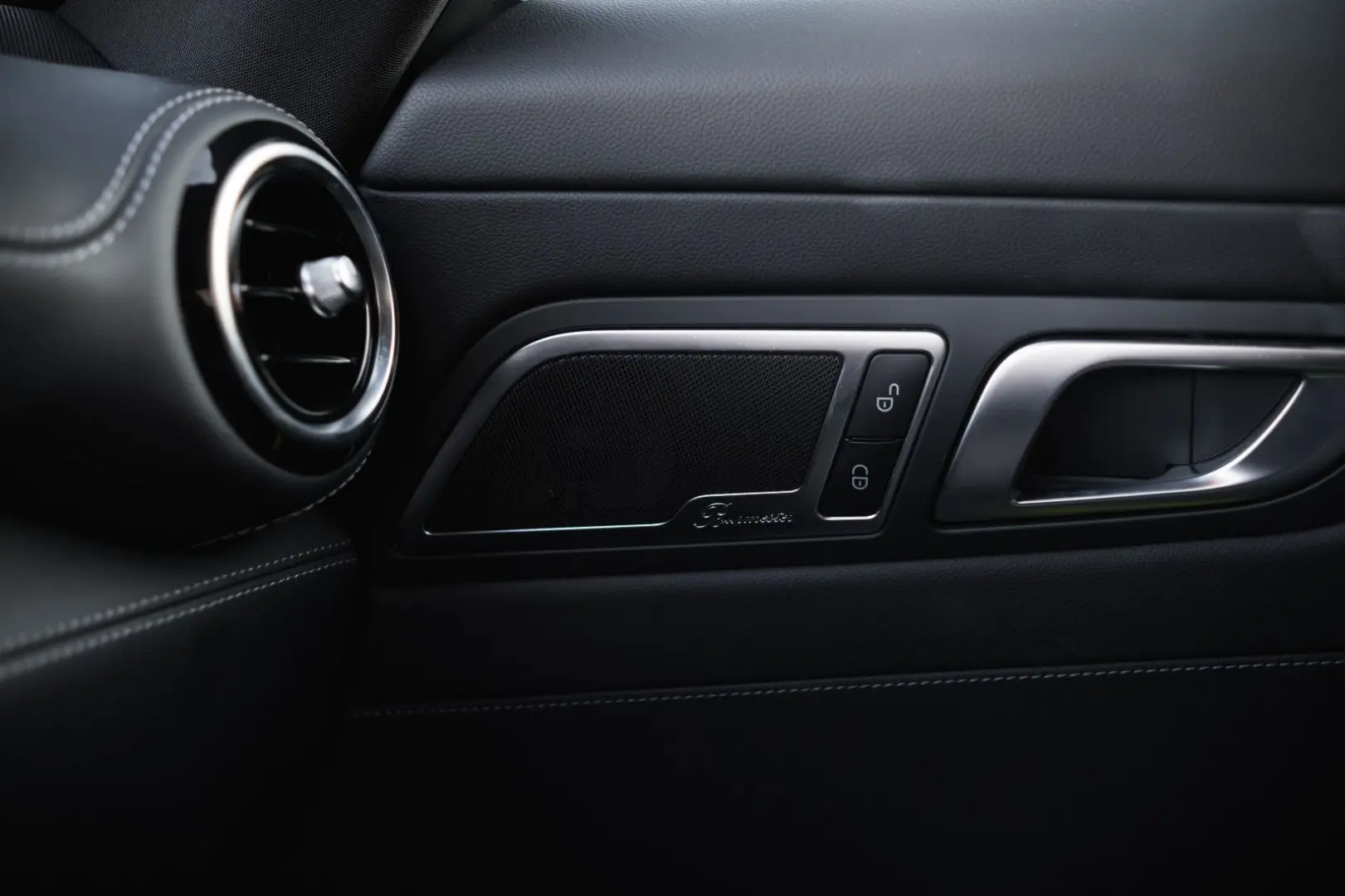 AMG GT S -Steuer-Night Paket-Pano-Burmester-PTS