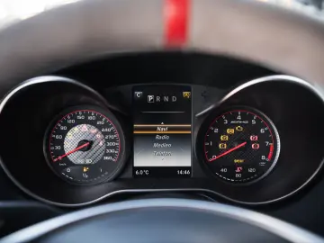 AMG GT S -Steuer-Night Paket-Pano-Burmester-PTS