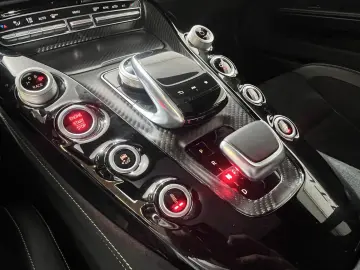 AMG GT S Coupé*Schale*Pano*Keramik*Kamera*Carbon