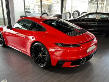 911 Carrera 4 Sportabgas*Kamera*Bose*Schiebdach