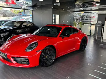 911 Carrera 4 Sportabgas*Kamera*Bose*Schiebdach