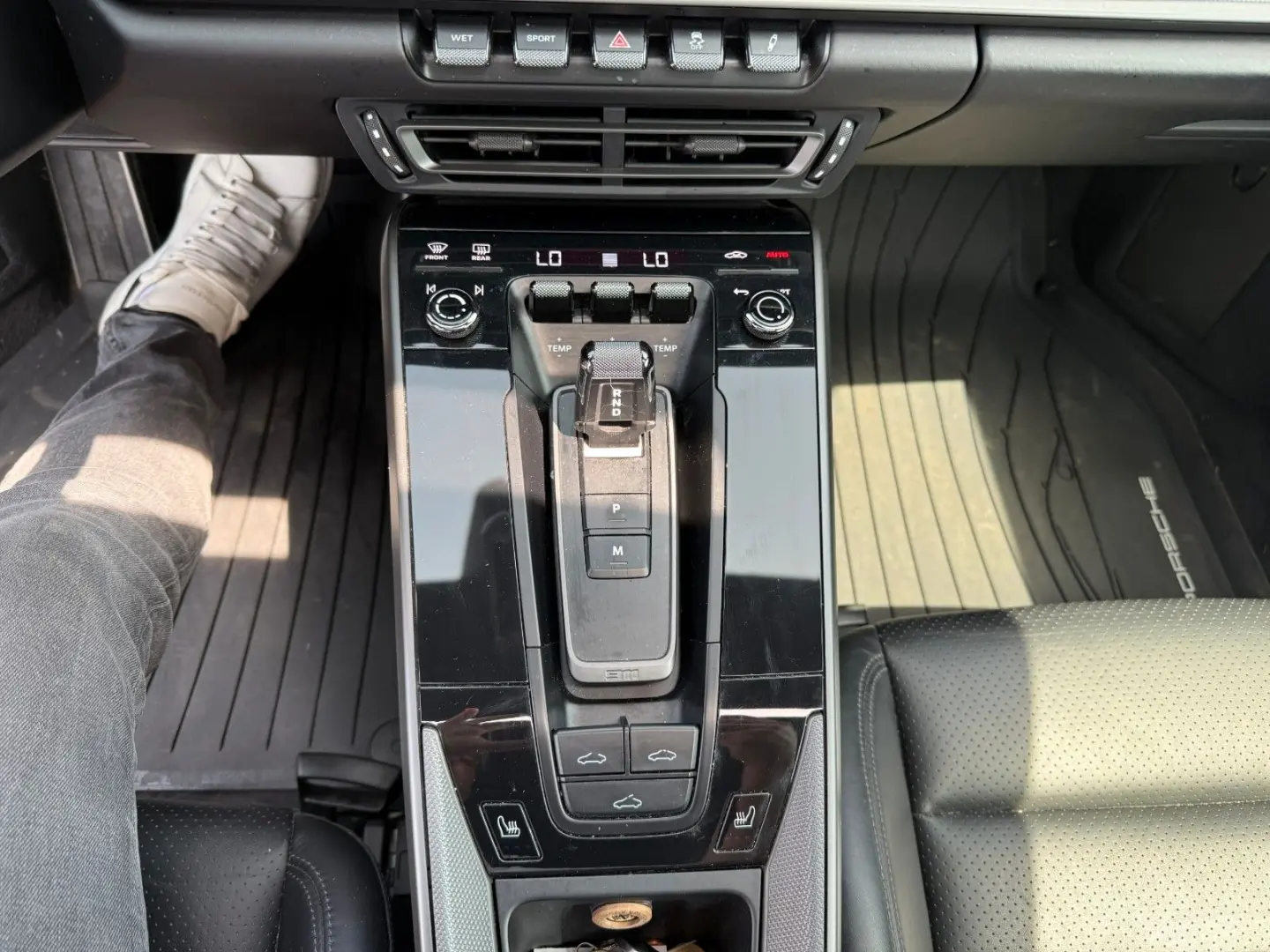 911 Carrera 4 Sportabgas*Kamera*Bose*Schiebdach