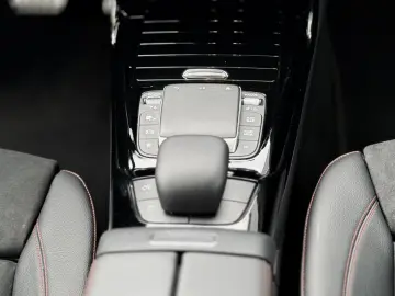 CLA 45 AMG 4MATIC+/RÜCKF/MEMORY/AMBIENT/LED