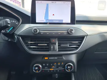 Ford Focus 2.0 EcoBlue Titanium