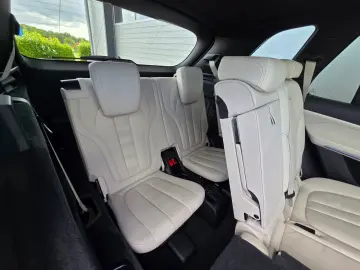 X5 xDrive 30d M Sport*7Sitze*2 Achs-Luft*21``AHK