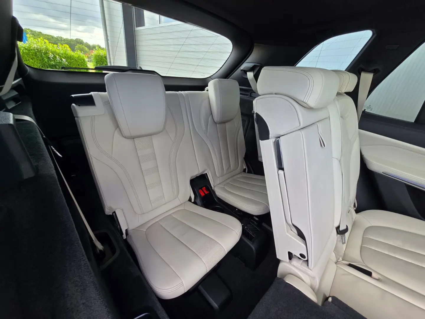 X5 xDrive 30d M Sport*7Sitze*2 Achs-Luft*21``AHK