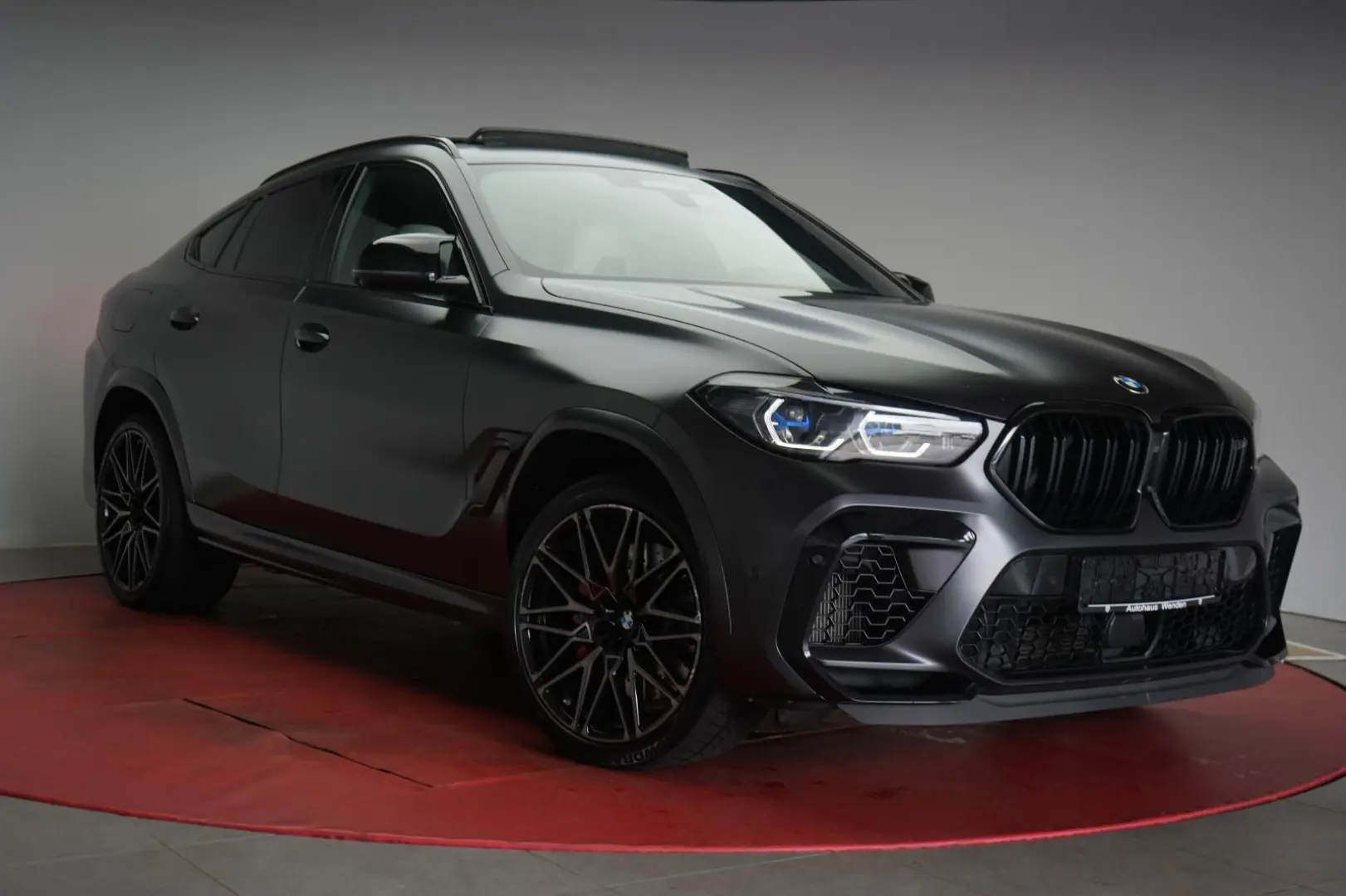 X6 M Competition Leder/ACC/Kamera/HUD/Skytop/B&W