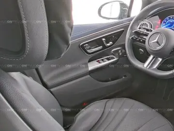 EQE 350 4M AMG Prem+ HYPER Pano AIRMATIC HAL AHK