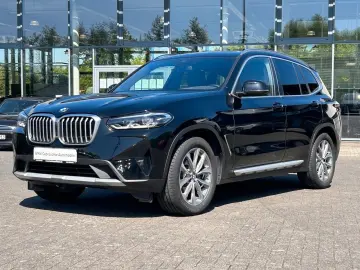 X3 xDrive 20 i Aut.   Glasdach   Standheizung
